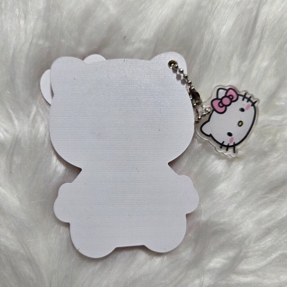 Hello Kitty Sliding Mirror Keychain - Picture 2 of 5